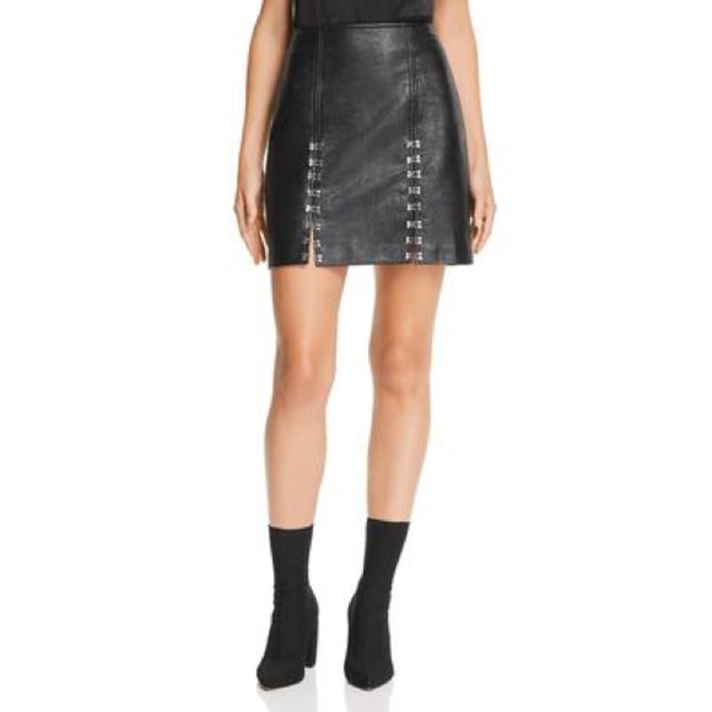 ✨ CLOSE OUT Blank NYC Leather Skirt